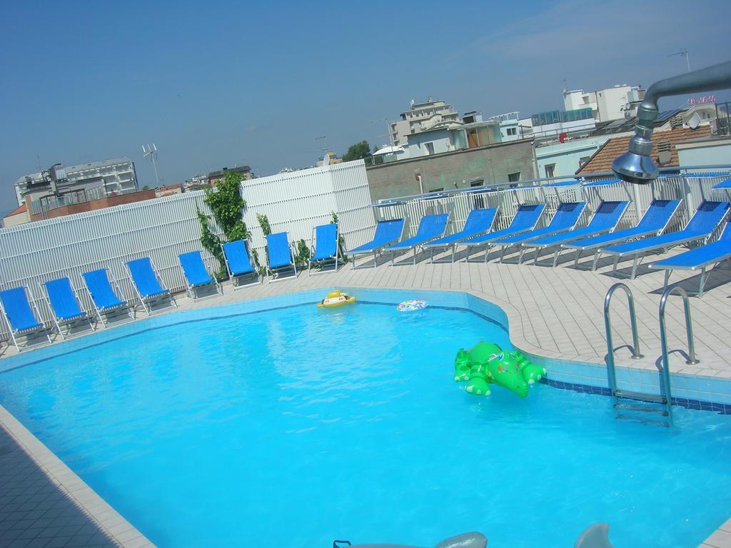 Residence Suisseカットーリカ エクステリア 写真